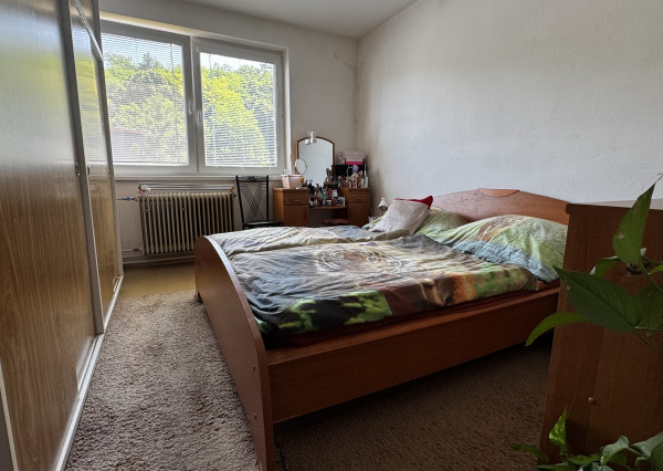 REZERVOVANÉ!!! 3‑izbový byt (85 m²) s garážou a loggiou v  obci Hrádok