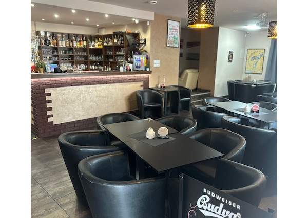 REZERVOVANÉ ODSTÚPENIE ZABEHNUTÉHO BARU ,, znížená cena ,,