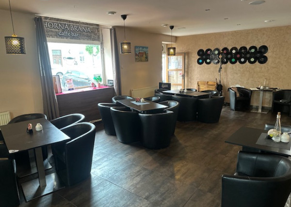 REZERVOVANÉ ODSTÚPENIE ZABEHNUTÉHO BARU ,, znížená cena ,,