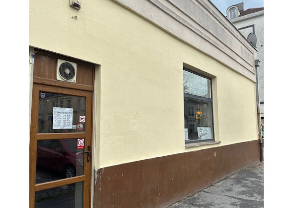 REZERVOVANÉ ODSTÚPENIE ZABEHNUTÉHO BARU ,, znížená cena ,,