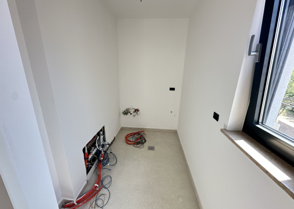 VAHOreal* EXKLUZÍVNE IBA u NÁS!! 4 LUXUSNÉ RD s BAZÉNOM v CHORVÁTSKU