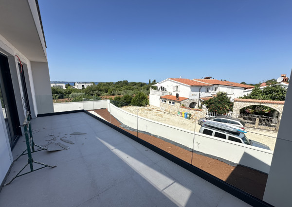 VAHOreal* EXKLUZÍVNE IBA u NÁS!! 4 LUXUSNÉ RD s BAZÉNOM v CHORVÁTSKU