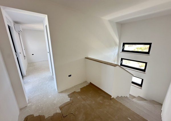 VAHOreal* EXKLUZÍVNE IBA u NÁS!! 4 LUXUSNÉ RD s BAZÉNOM v CHORVÁTSKU