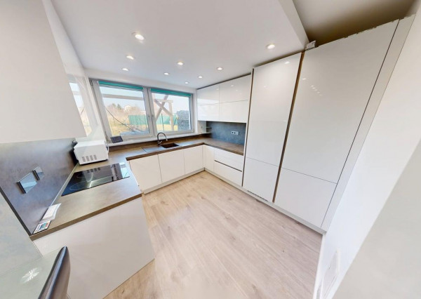 ,,REZERVOVANÝ,, - Moderná novostavba vo Vlčkovciach