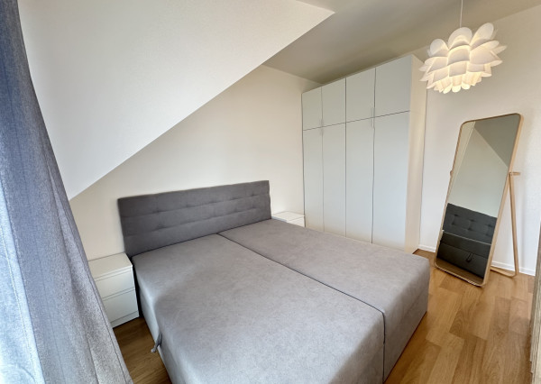 PREDANÉ! Kompletne zariadený 1,5 - izbový byt s parkingom v Bielom Kostole