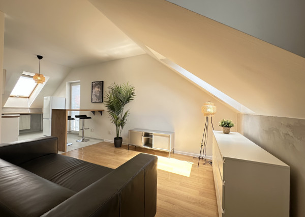 PREDANÉ! Kompletne zariadený 1,5 - izbový byt s parkingom v Bielom Kostole