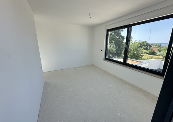 EXKLUZÍVNE IBA u NÁS!! 4 LUXUSNÉ RD s BAZÉNOM v CHORVÁTSKU