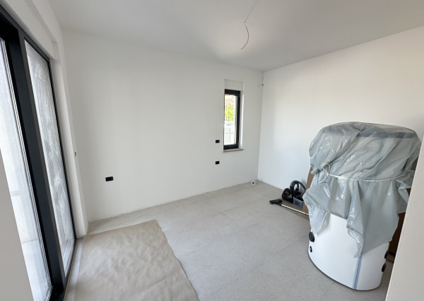 EXKLUZÍVNE IBA u NÁS!! 4 LUXUSNÉ RD s BAZÉNOM v CHORVÁTSKU