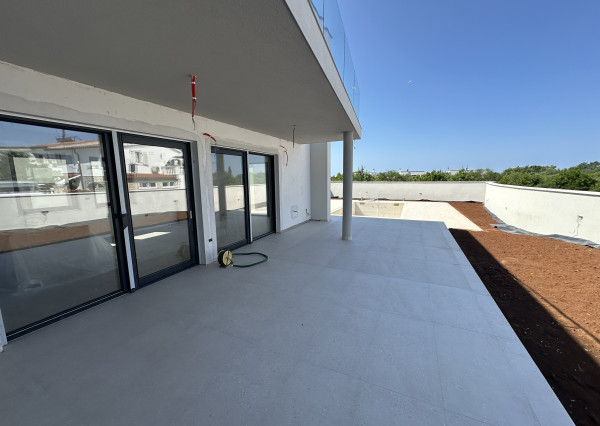 EXKLUZÍVNE IBA u NÁS!! 4 LUXUSNÉ RD s BAZÉNOM v CHORVÁTSKU