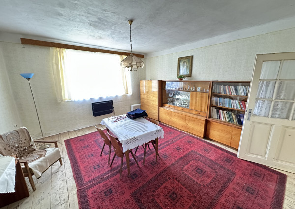 Rodinný dom s veľkým pozemkom a potenciálom – Siladice