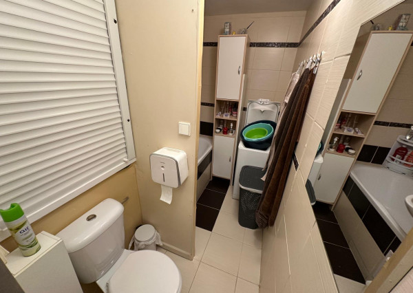 ,,ÚSPEŠNÝ predaj ,,  3i byt s balkónom, Hospodárska