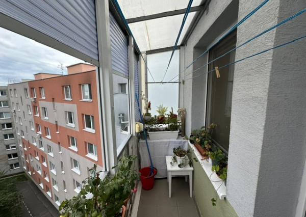 ,,ÚSPEŠNÝ predaj ,,  3i byt s balkónom, Hospodárska