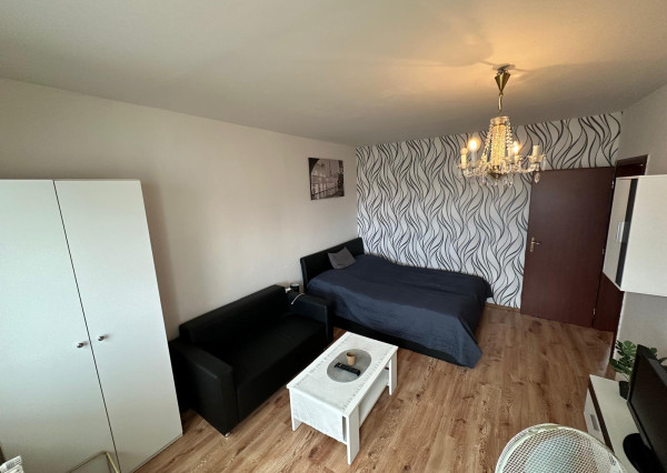 ,,ÚSPEŠNÝ predaj ,,  3i byt s balkónom, Hospodárska