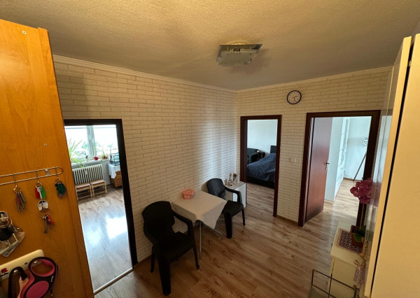 ,,ÚSPEŠNÝ predaj ,,  3i byt s balkónom, Hospodárska