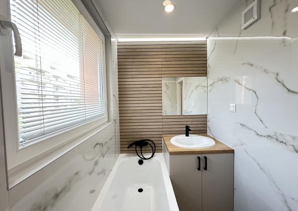 PREDANÉ! IBA U NÁS !– 4-izbový byt za cenu 3-izbového !