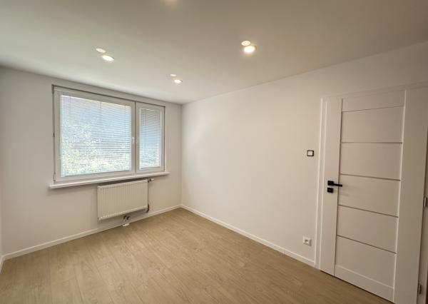 PREDANÉ! IBA U NÁS !– 4-izbový byt za cenu 3-izbového !