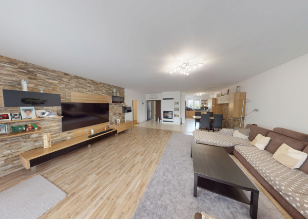 LUXUSNÉ BÝVANIE v Malženiciach pri Trnave – komfort, bazén, pohoda