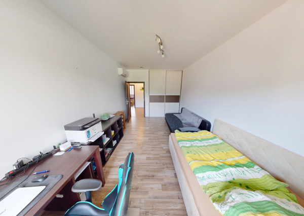 LUXUSNÉ BÝVANIE v Malženiciach pri Trnave – komfort, bazén, pohoda