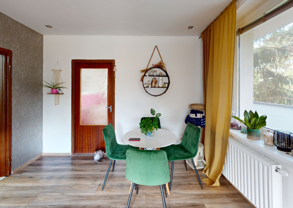 ,,REZERVOVANÝ,, Predaj 3 izbového bytu s dvoma balkónmi