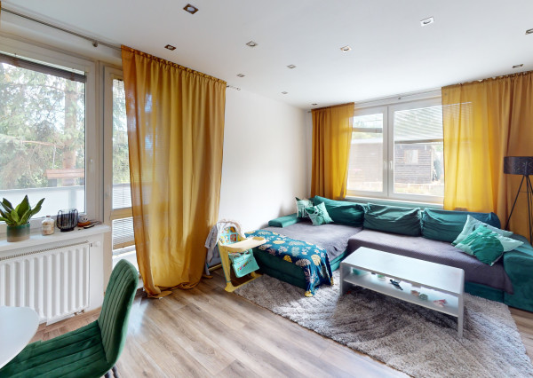 ,,REZERVOVANÝ,, Predaj 3 izbového bytu s dvoma balkónmi