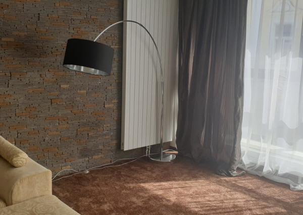 NA PRENÁJOM ! Elegantný 2-izbový byt s loggiou v projekte LEONARDO – centrum Trnavy