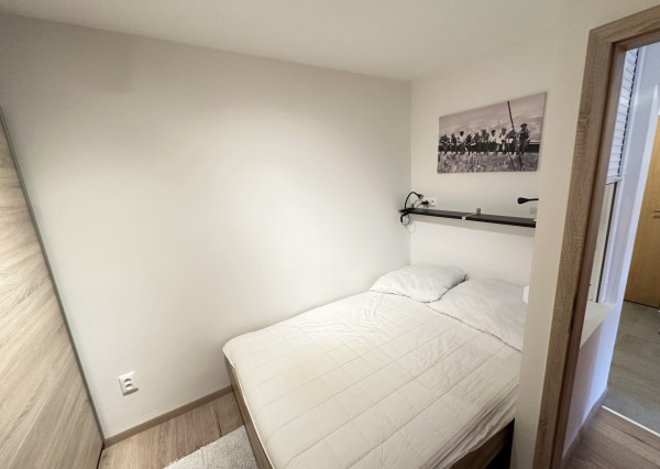 ✨ PRENÁJOM – 2-izbový byt priamo v centre Trnavy s parkovaním ✨