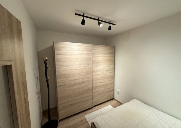 ✨ PRENÁJOM – 2-izbový byt priamo v centre Trnavy s parkovaním ✨