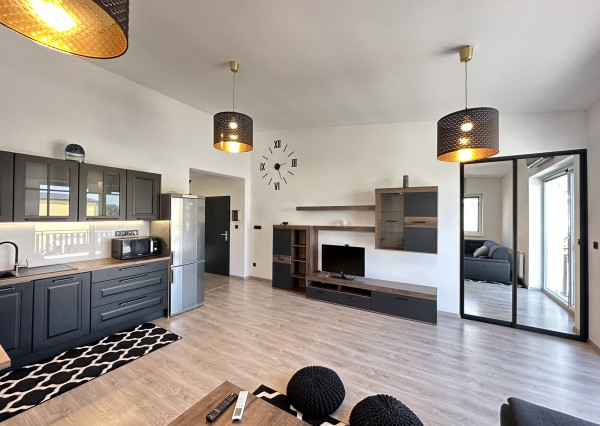 🏠 Prenájom – 2-izbový byt s veľkou terasou a parkovaním | Biely Kostol, 4 km od Trnavy