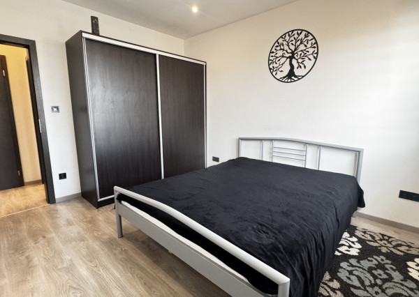 🏠 Prenájom – 2-izbový byt s veľkou terasou a parkovaním | Biely Kostol, 4 km od Trnavy