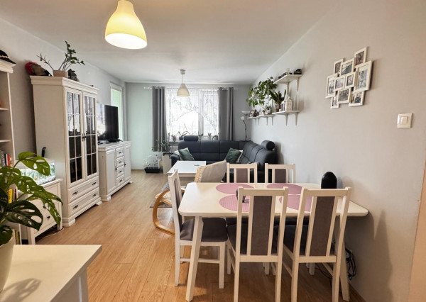 ,,PREDANÝ,, 3-izbový byt s balkónom Trnava