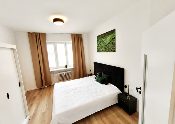 PRENAJATÉ! Exkluzívny 3-izbový byt pri City Aréne – moderný dizajn, balkón a 2 parkovacie miesta