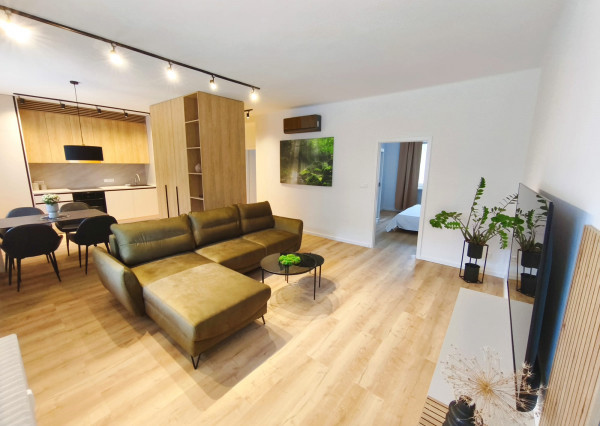 PRENAJATÉ! Exkluzívny 3-izbový byt pri City Aréne – moderný dizajn, balkón a 2 parkovacie miesta