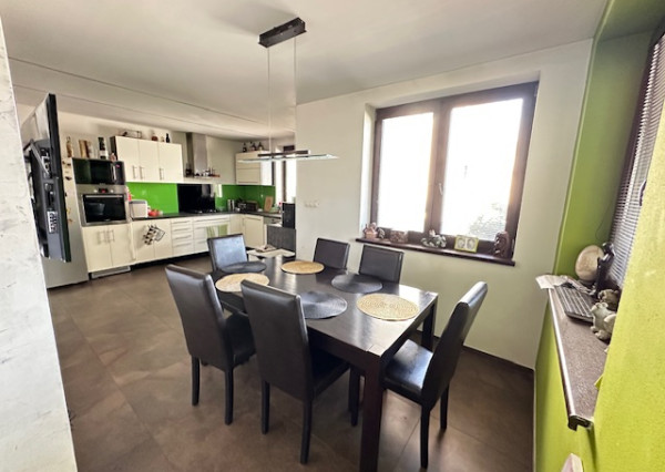 ,,ZNÍŽENÁ CENA ,,NA PREDAJ Luxusný rodinný dom