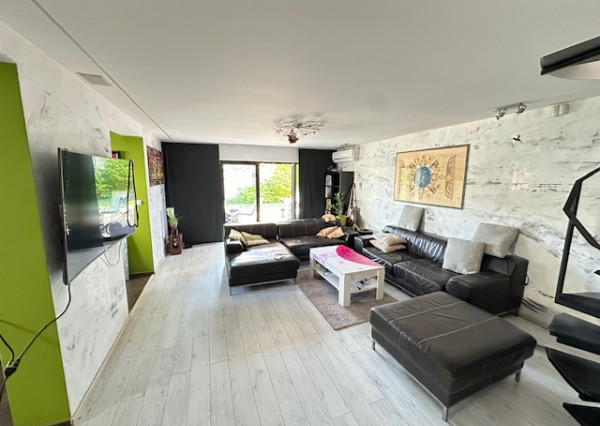 ,,ZNÍŽENÁ CENA ,,NA PREDAJ Luxusný rodinný dom