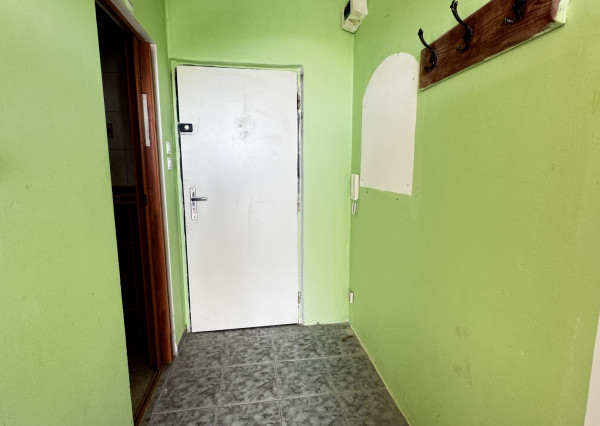 REZERVOVANÉ!!! 1-izbový byt na predaj s loggiou – Nerudova ulica, Trnava 🏢