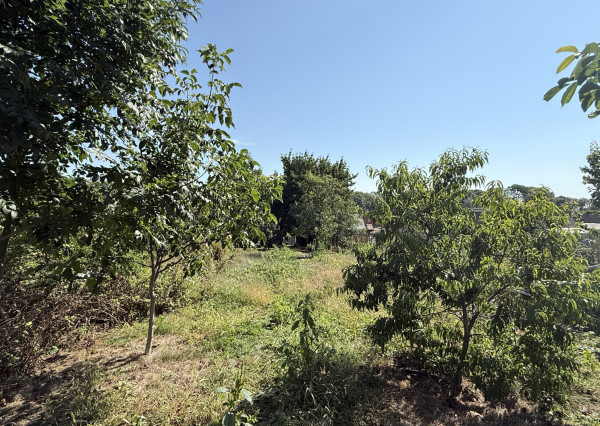 🏡PREDANÉ !!! Rodinný dom s veľkým pozemkom v obci Kátlovce