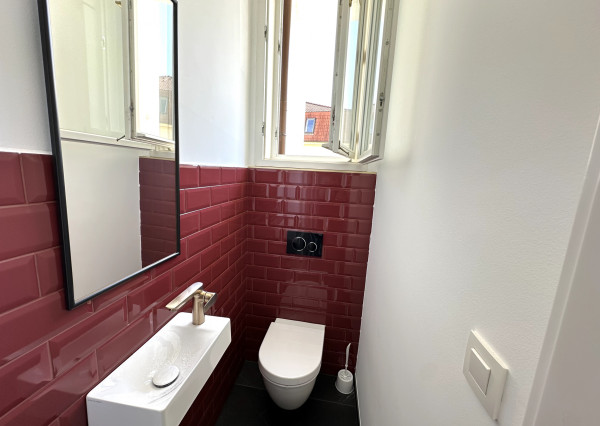 LUXUSNÝ PRENÁJOM KANCELÁRSKYCH PRIESTOROV – TRNAVA, NÁMESTIE SNP