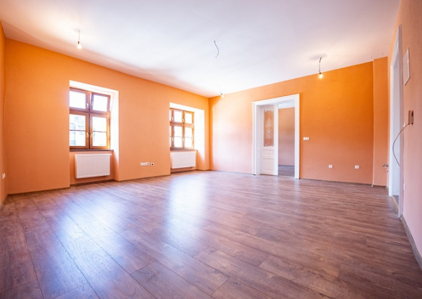 Polyfunkčný meštiansky dom na predaj – historické centrum Trnavy