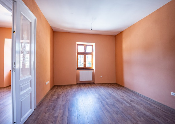 Polyfunkčný meštiansky dom na predaj – historické centrum Trnavy