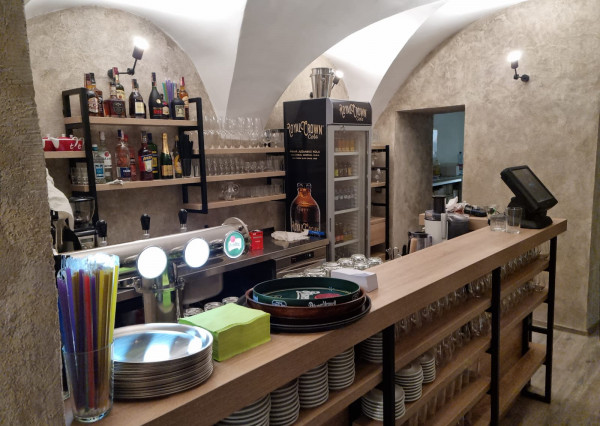 Polyfunkčný meštiansky dom na predaj – historické centrum Trnavy