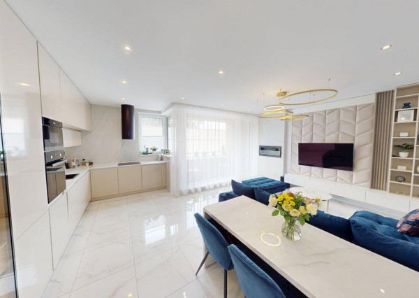 PREDANÉ! Na predaj moderný 3-izbový byt po kompletnej rekonštrukcii – Trnava, ul. Klempova