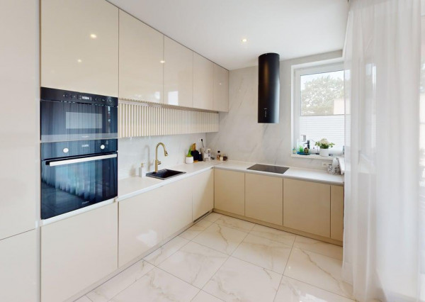 PREDANÉ! Na predaj moderný 3-izbový byt po kompletnej rekonštrukcii – Trnava, ul. Klempova