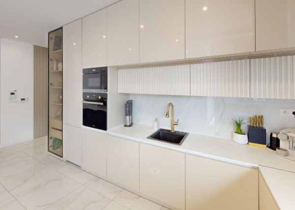 PREDANÉ! Na predaj moderný 3-izbový byt po kompletnej rekonštrukcii – Trnava, ul. Klempova