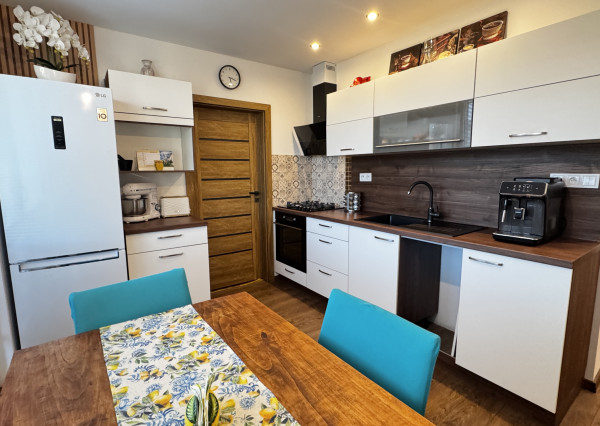 🌟REZERVOVANÉ!!!!! Na predaj priestranný 3,5-izbový byt po kompletnej rekonštrukcii – Trnava, Tehelná ulica