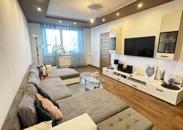 🌟REZERVOVANÉ!!!!! Na predaj priestranný 3,5-izbový byt po kompletnej rekonštrukcii – Trnava, Tehelná ulica