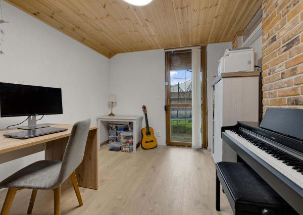 🌿 Exkluzívny 5-izbový rodinný dom v Reci – pokoj, súkromie a nadštandardné bývanie