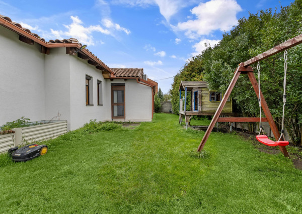 🌿 Exkluzívny 5-izbový rodinný dom v Reci – pokoj, súkromie a nadštandardné bývanie