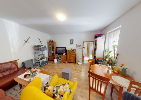 🏡 Prenájom útulného 2-izbového bytu v centre Trnavy – ul. Andreja Žarnova