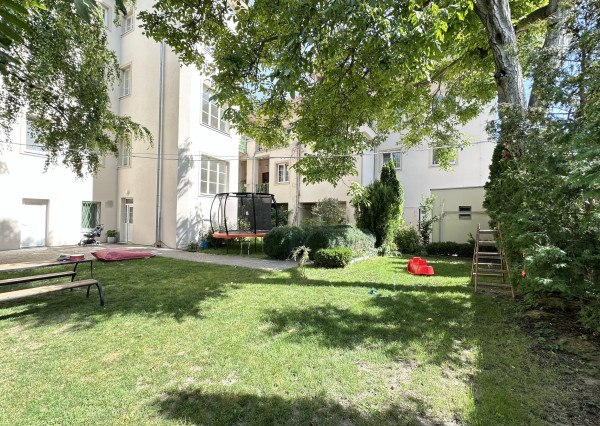 🏡 Prenájom útulného 2-izbového bytu v centre Trnavy – ul. Andreja Žarnova