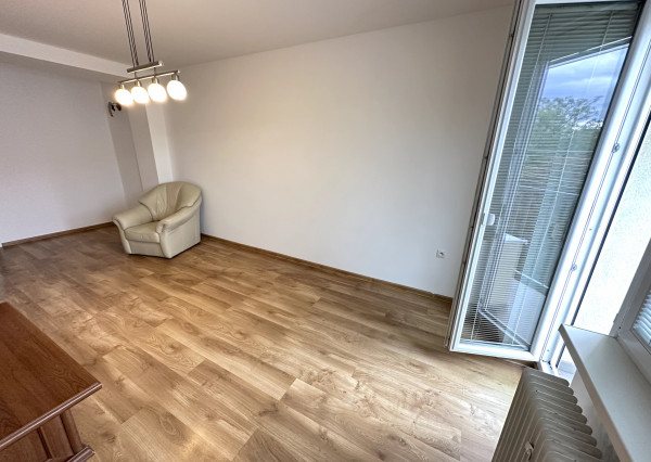 PRENAJATÉ ! PRENÁJOM 2-izbového bytu s balkónom – Ľ. Podjavorinskej, Trnava